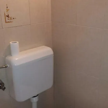 Studio Apartman Laura, 47 Apartman *