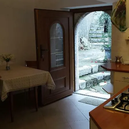 Studio Apartman Laura, 47 * Moscenice